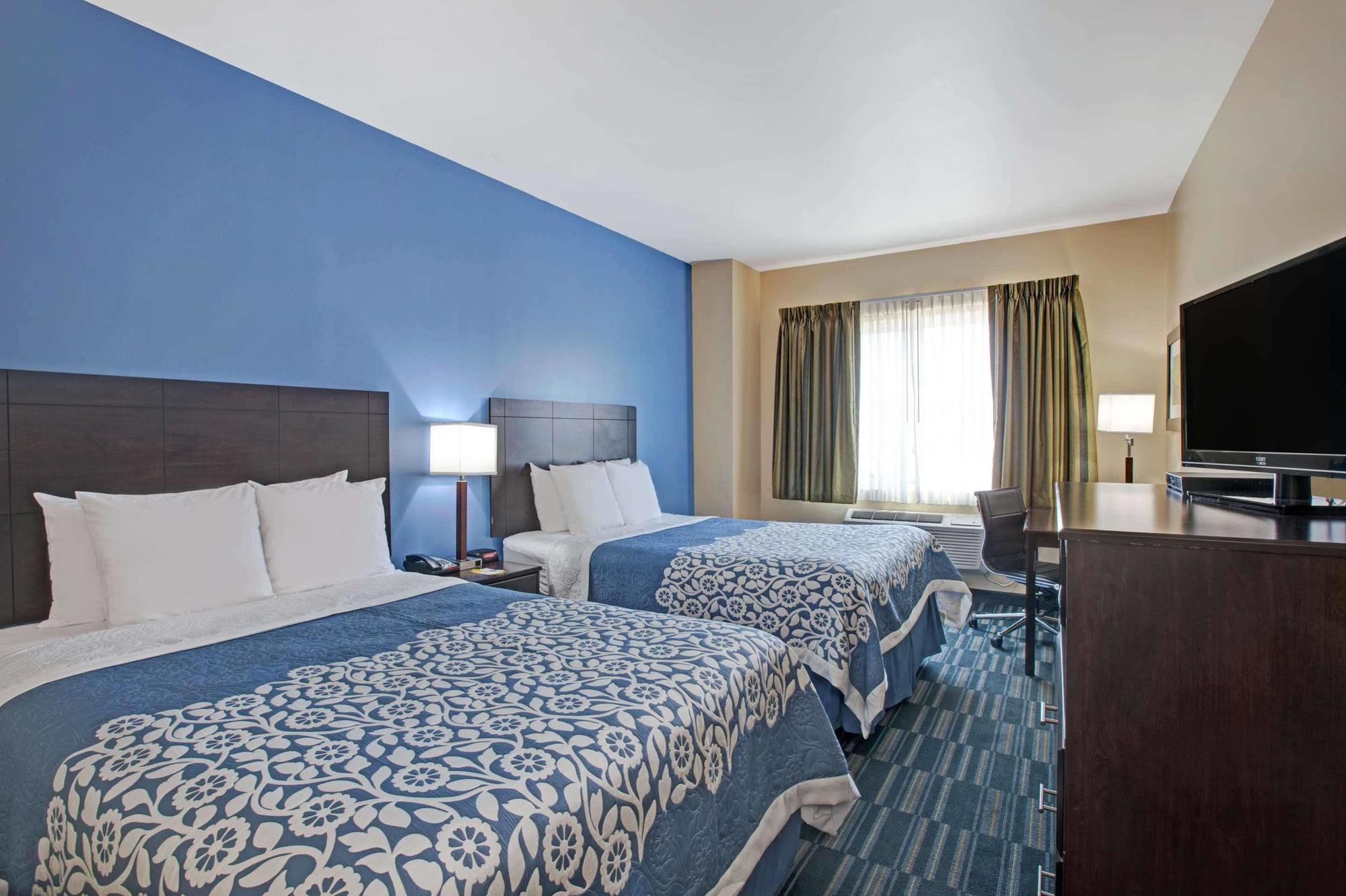 Days Inn & Suites By Wyndham Ozone Park/Jfk Airport Νέα Υόρκη Εξωτερικό φωτογραφία