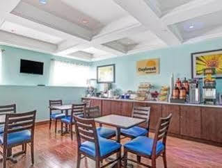 Days Inn & Suites By Wyndham Ozone Park/Jfk Airport Νέα Υόρκη Εξωτερικό φωτογραφία